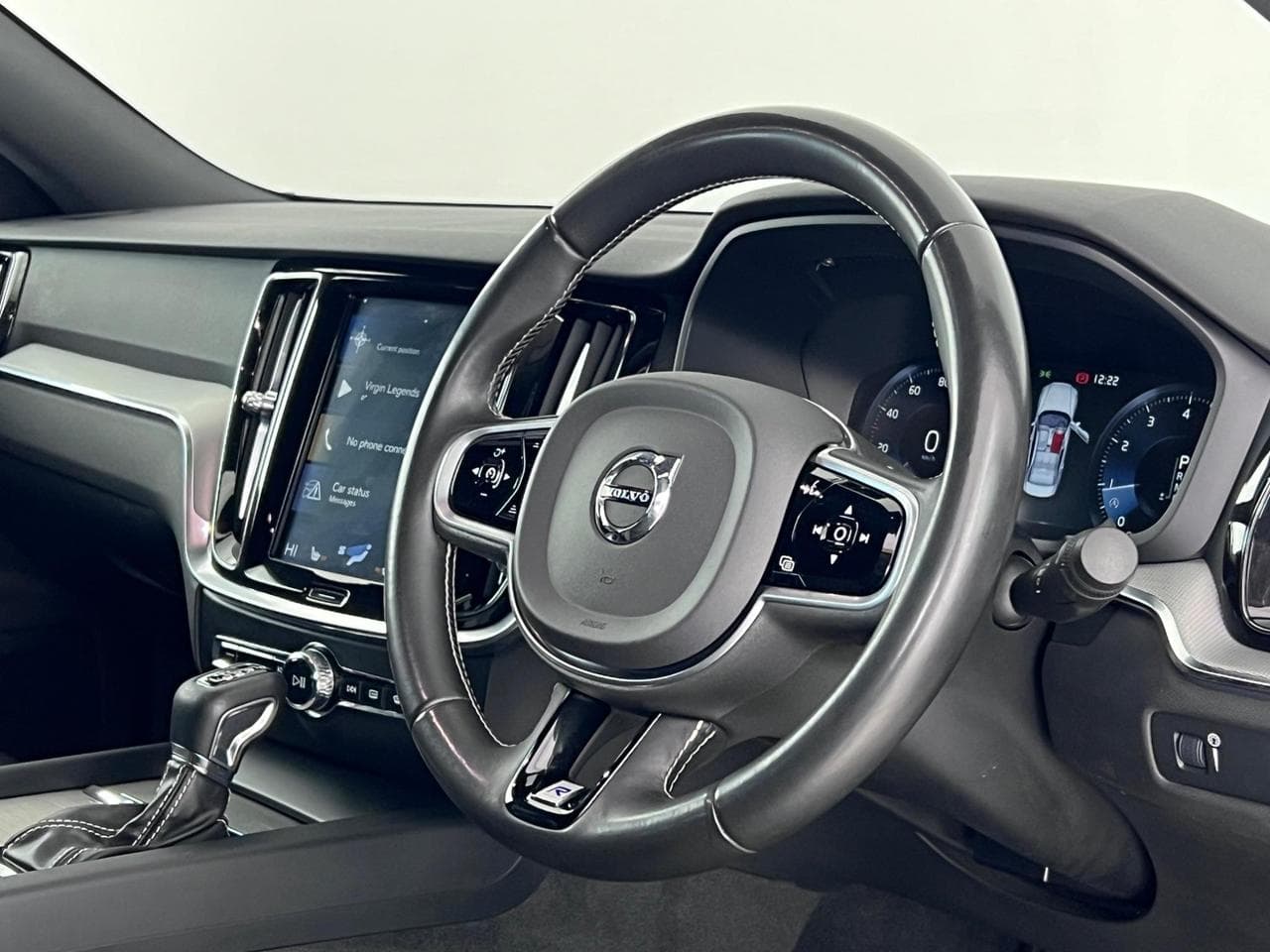 VOLVO S60 thumbnail Steering Wheel