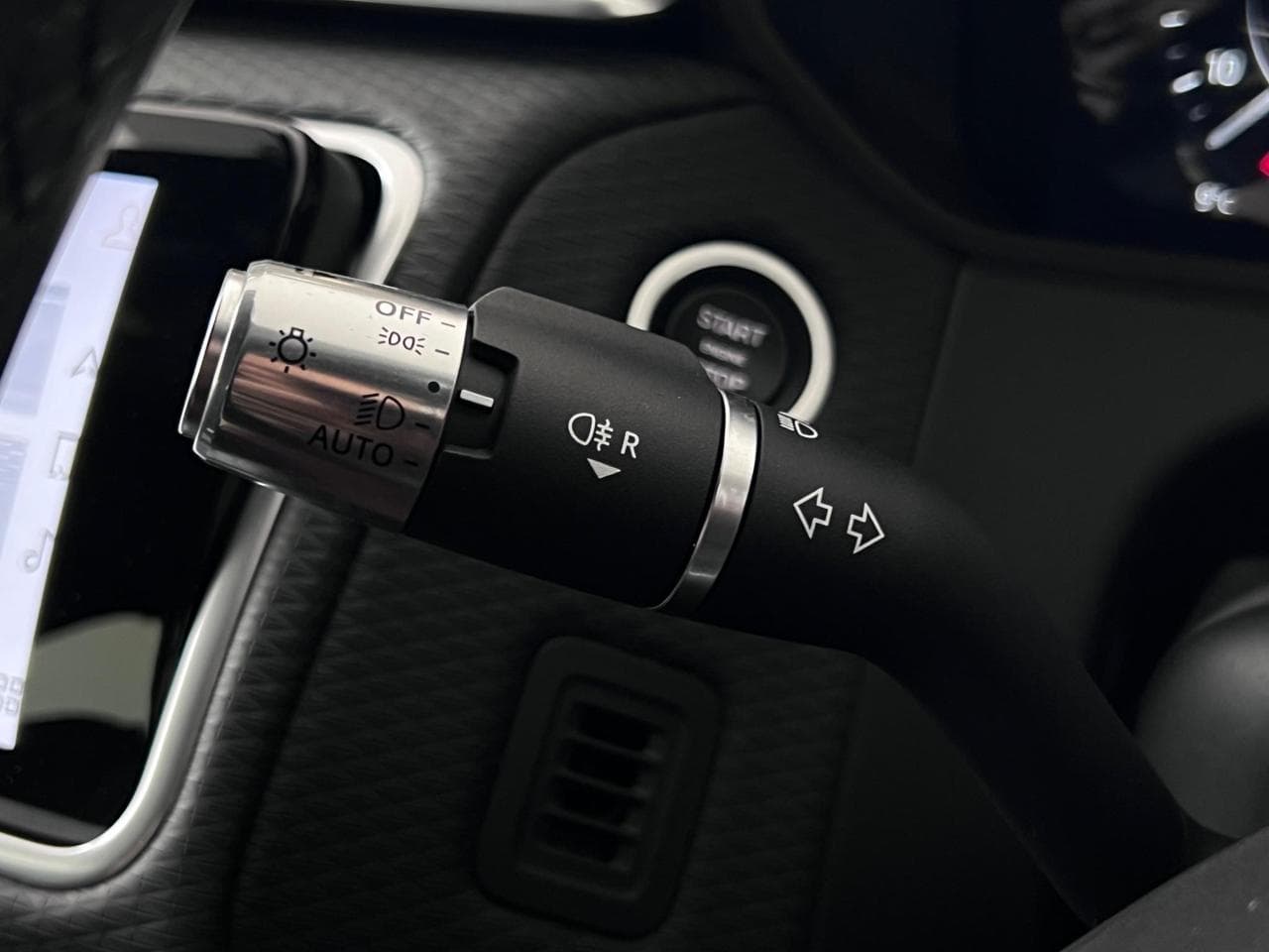 LAND ROVER RANGE ROVER VELAR thumbnail Misc Controls