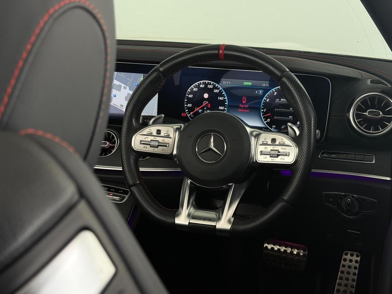 MERCEDES-BENZ E-Class thumbnail Steering Wheel