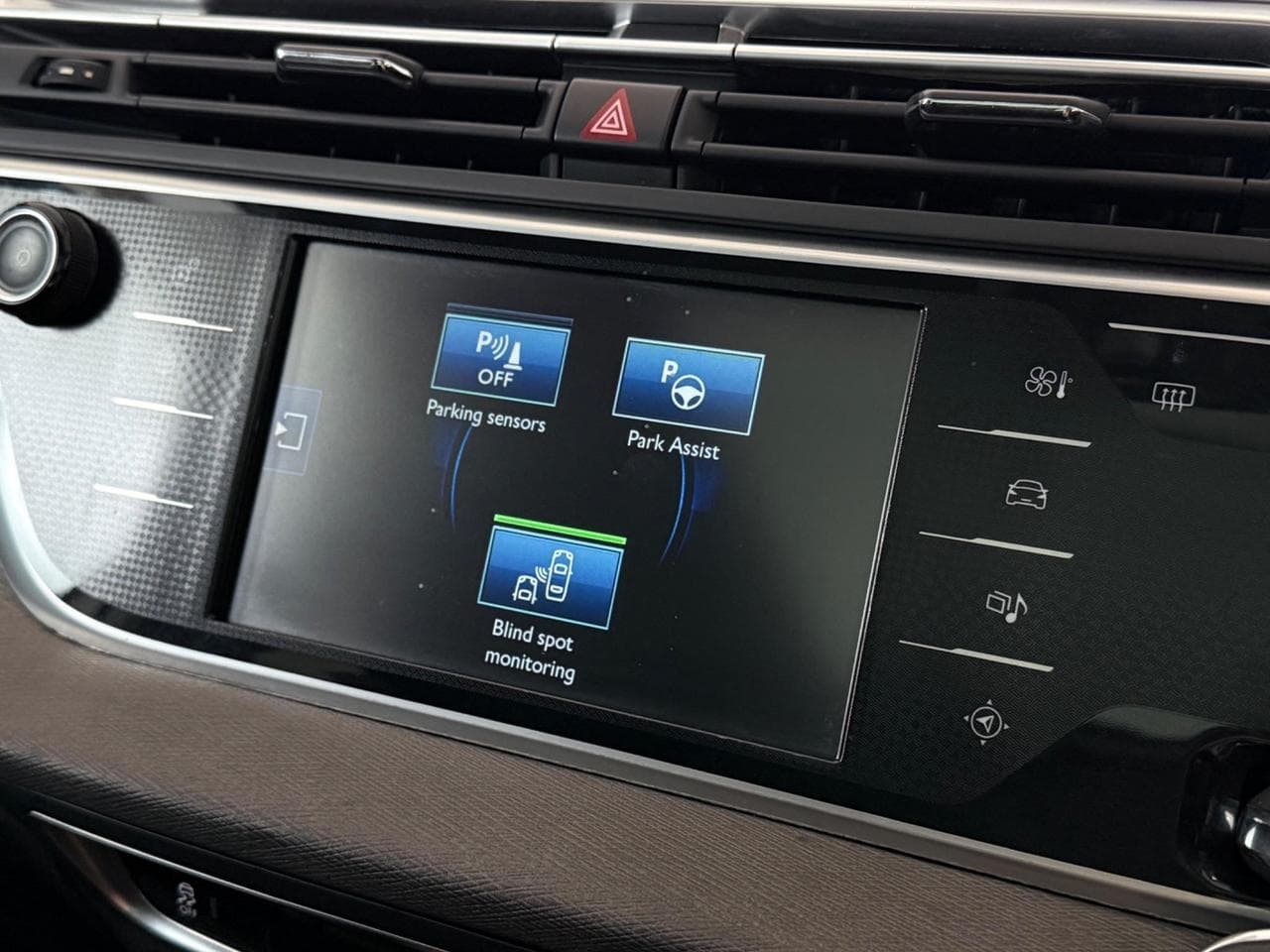 CITROEN C4 Picasso thumbnail Infotainment System