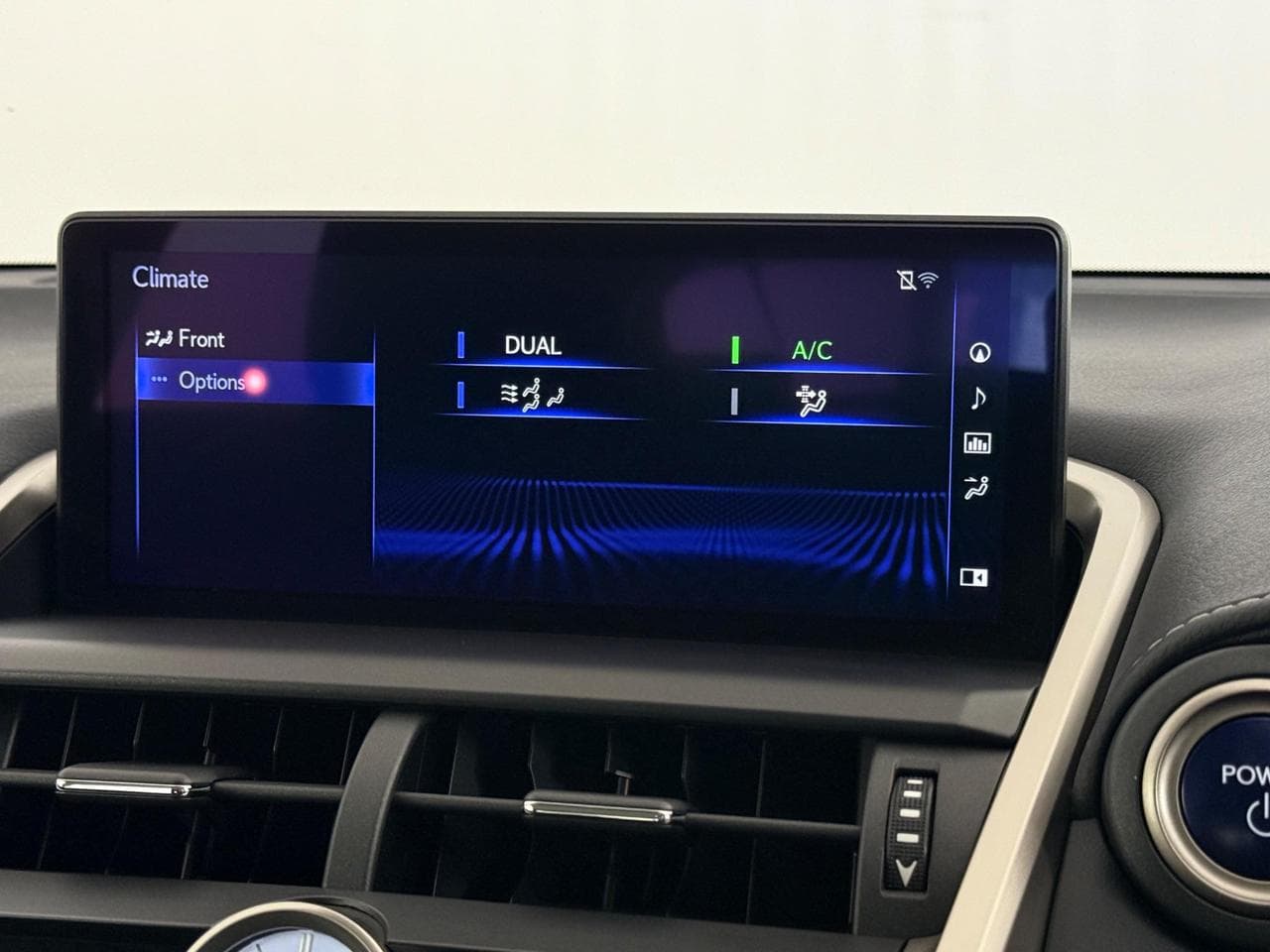 LEXUS NX thumbnail Infotainment System