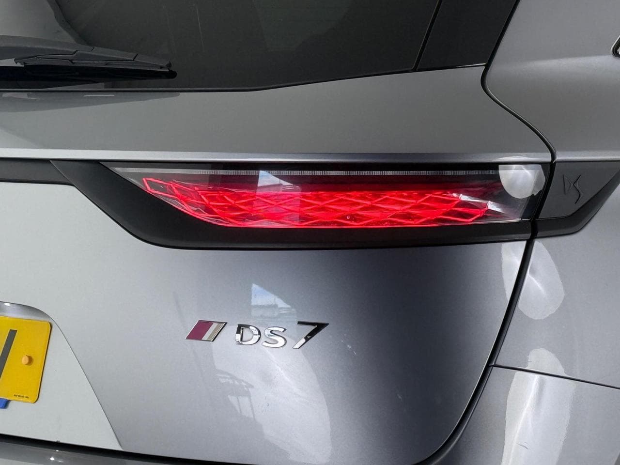 DS 7 Crossback thumbnail Lights Rear