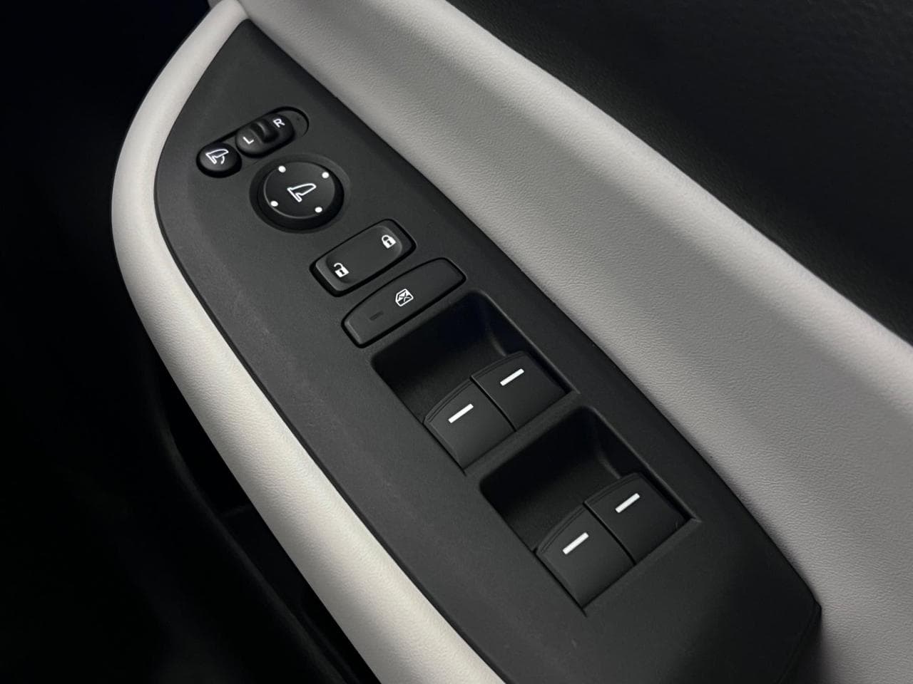 HONDA Jazz thumbnail Misc Controls