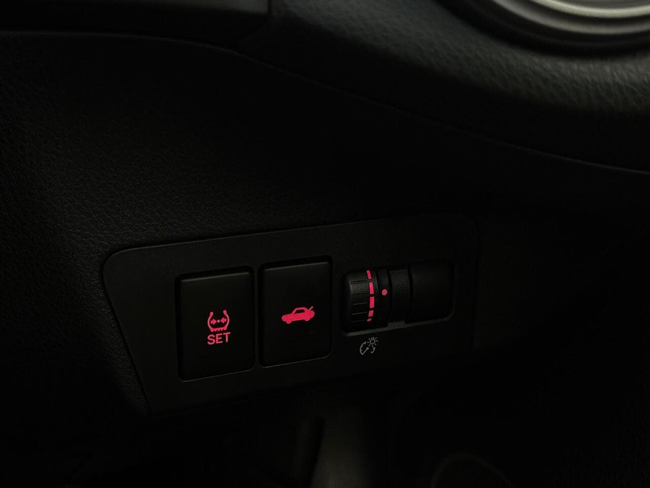 SUBARU BRZ thumbnail Misc Controls