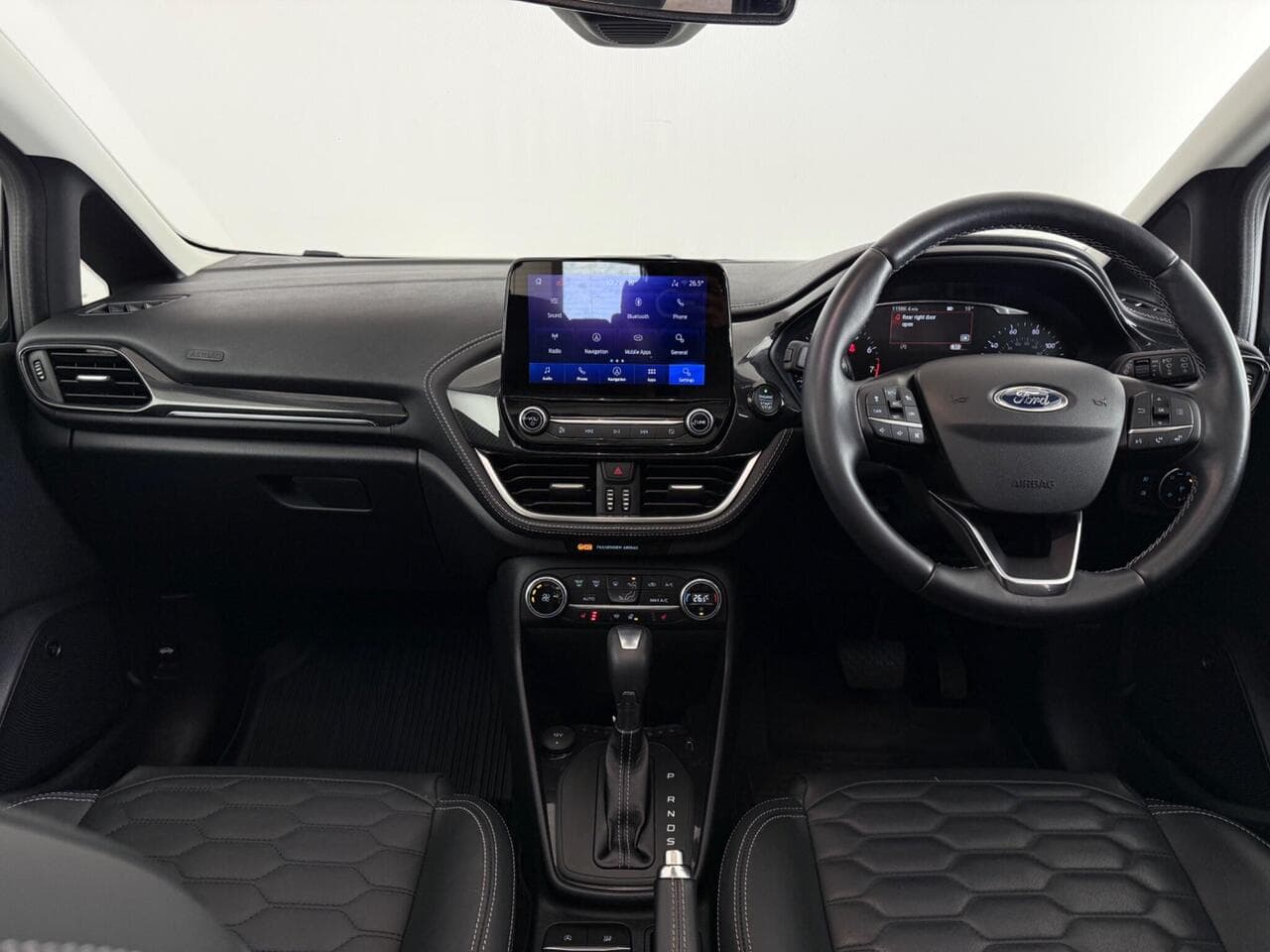 FORD Fiesta thumbnail Interior Front