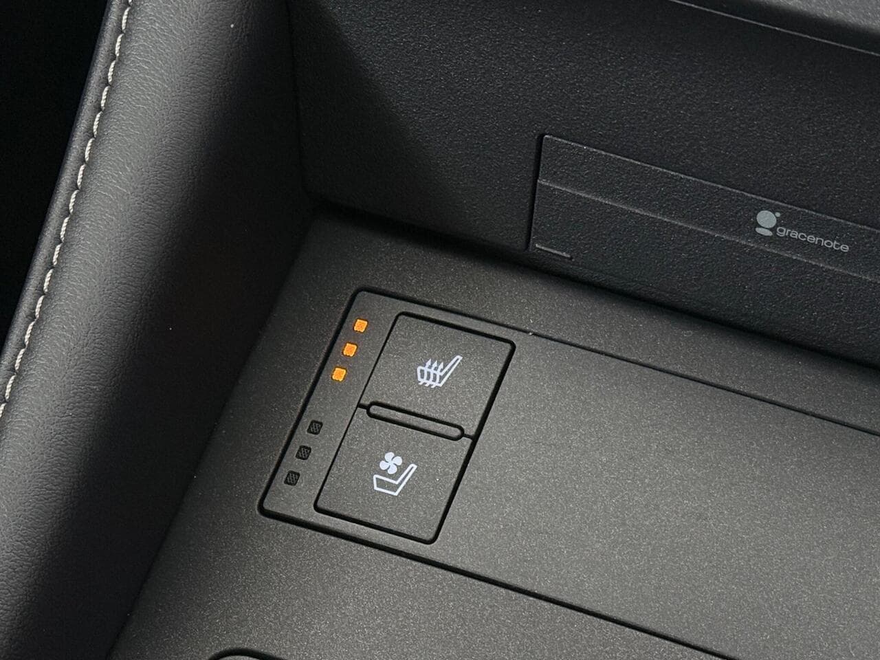 LEXUS RC thumbnail Misc Controls