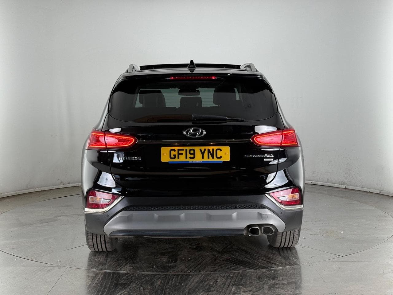 HYUNDAI Santa Fe thumbnail Rear
