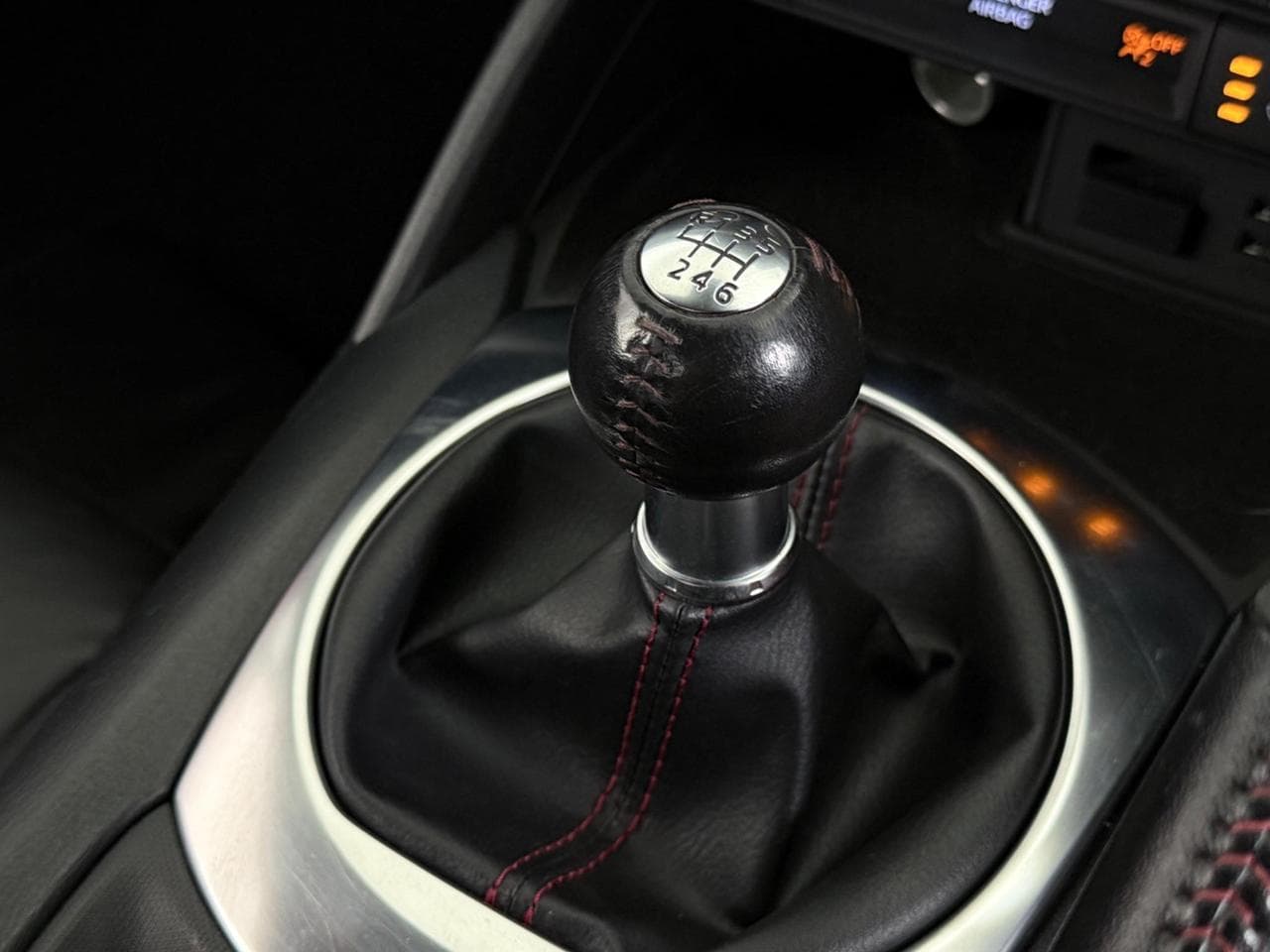 MAZDA MX-5 thumbnail Interior Front