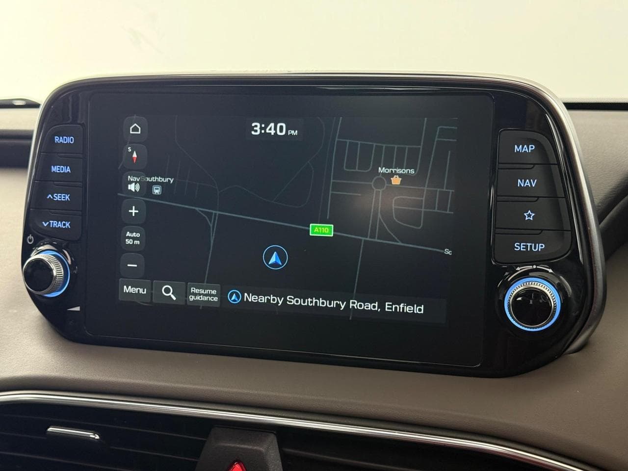 HYUNDAI Santa Fe thumbnail Infotainment System