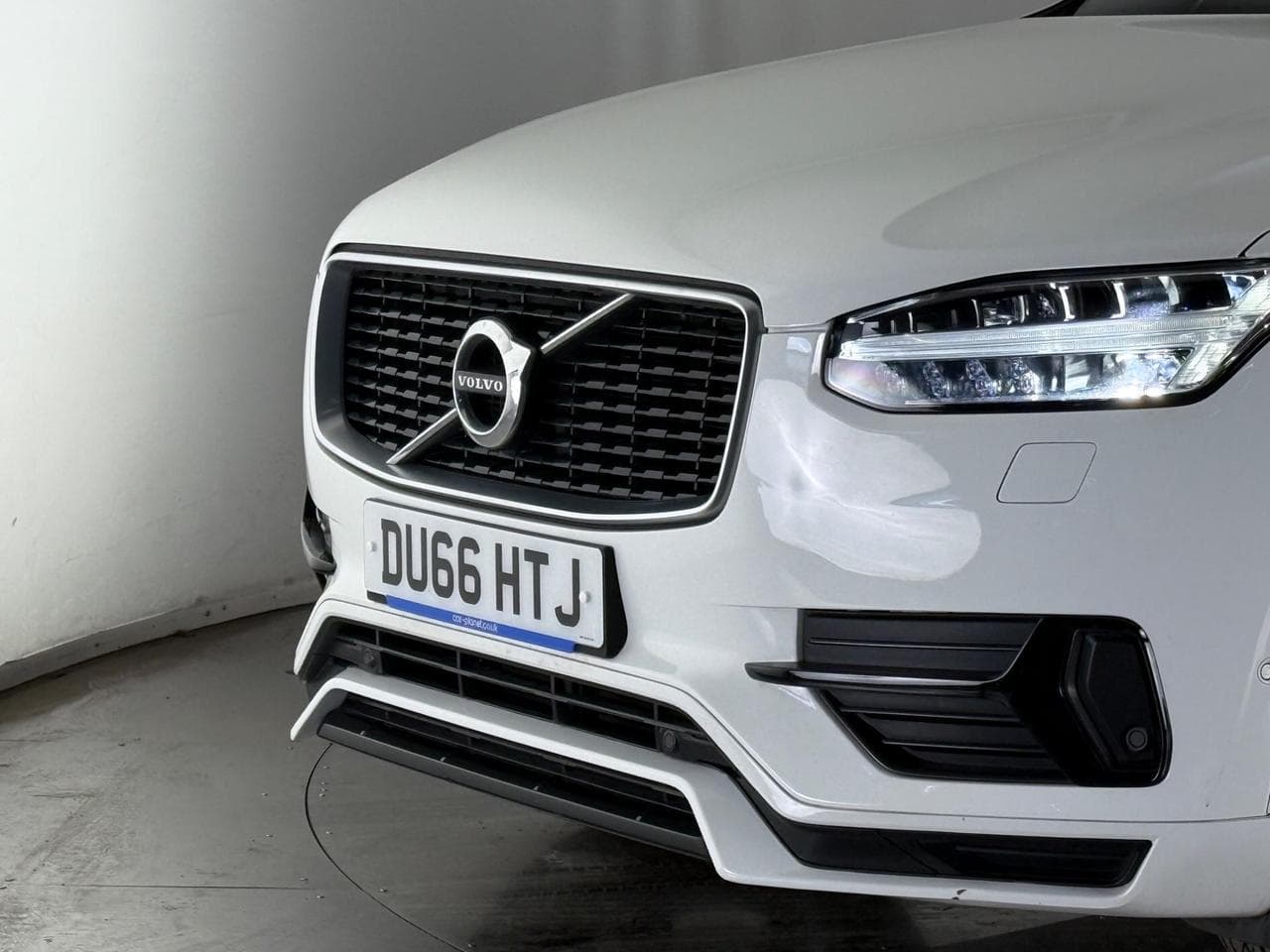 VOLVO XC90 thumbnail Lights Front