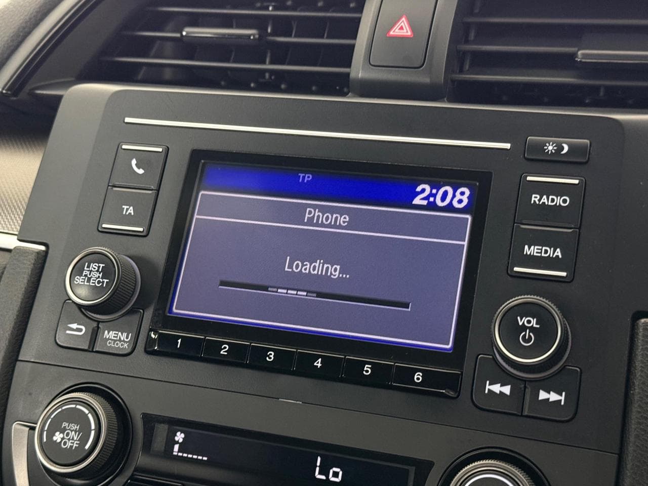 Honda Civic thumbnail Infotainment System