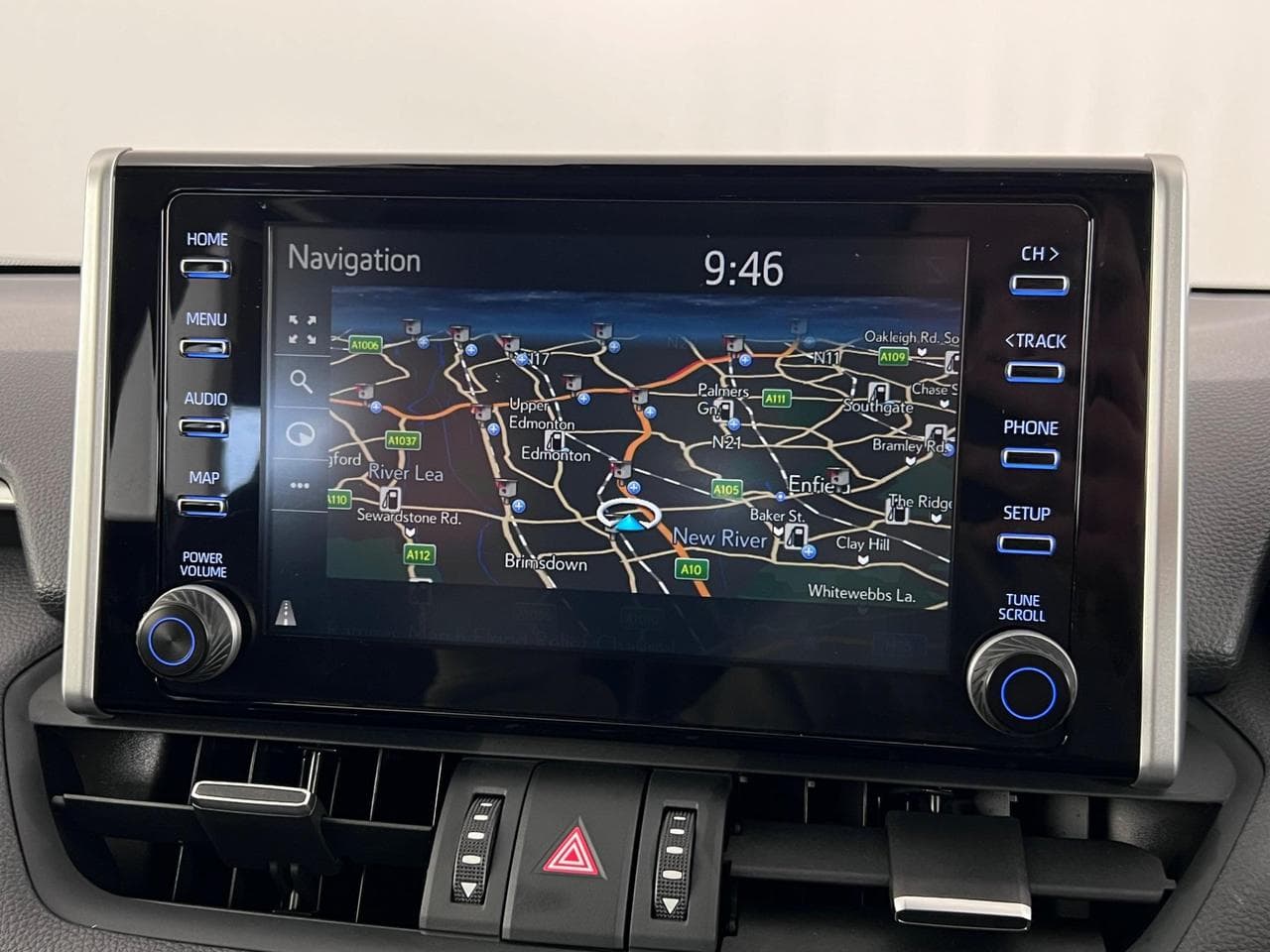 TOYOTA RAV4 thumbnail Infotainment System