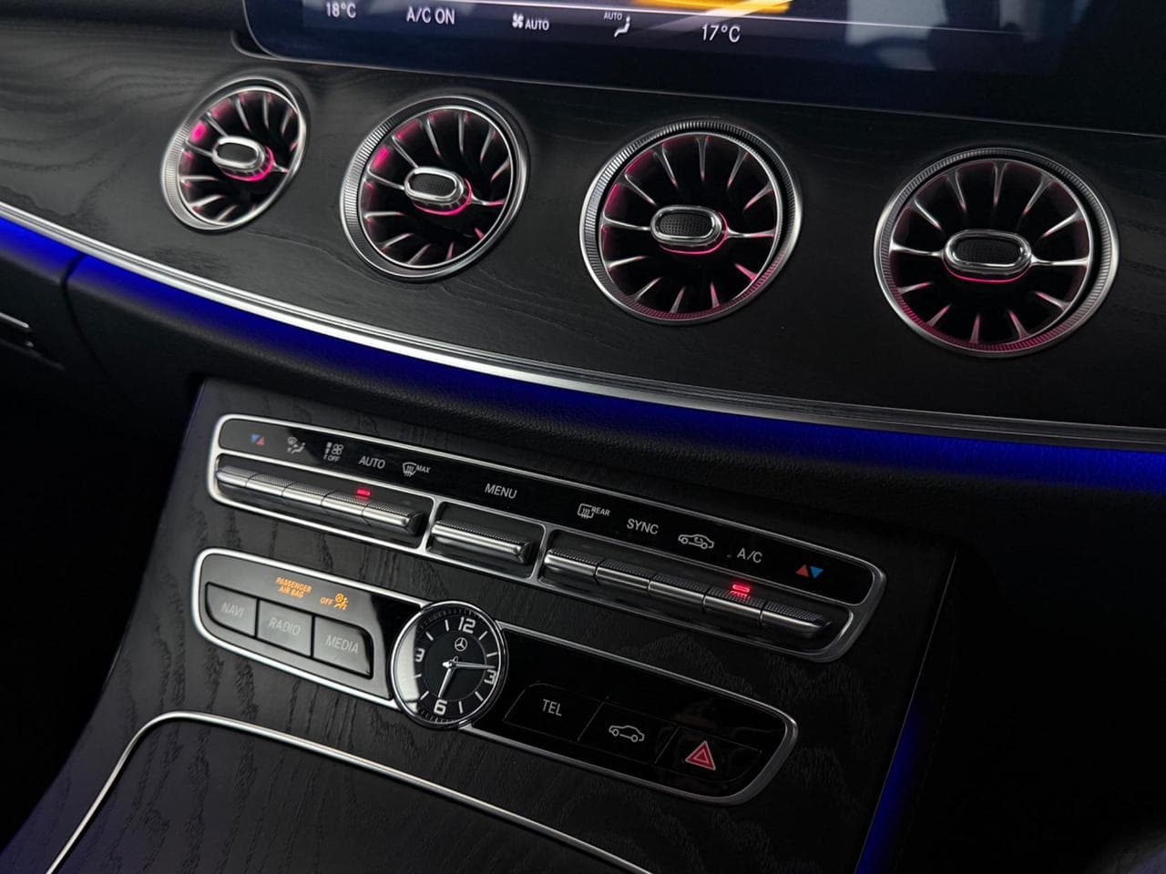 MERCEDES-BENZ E-Class thumbnail Misc Controls