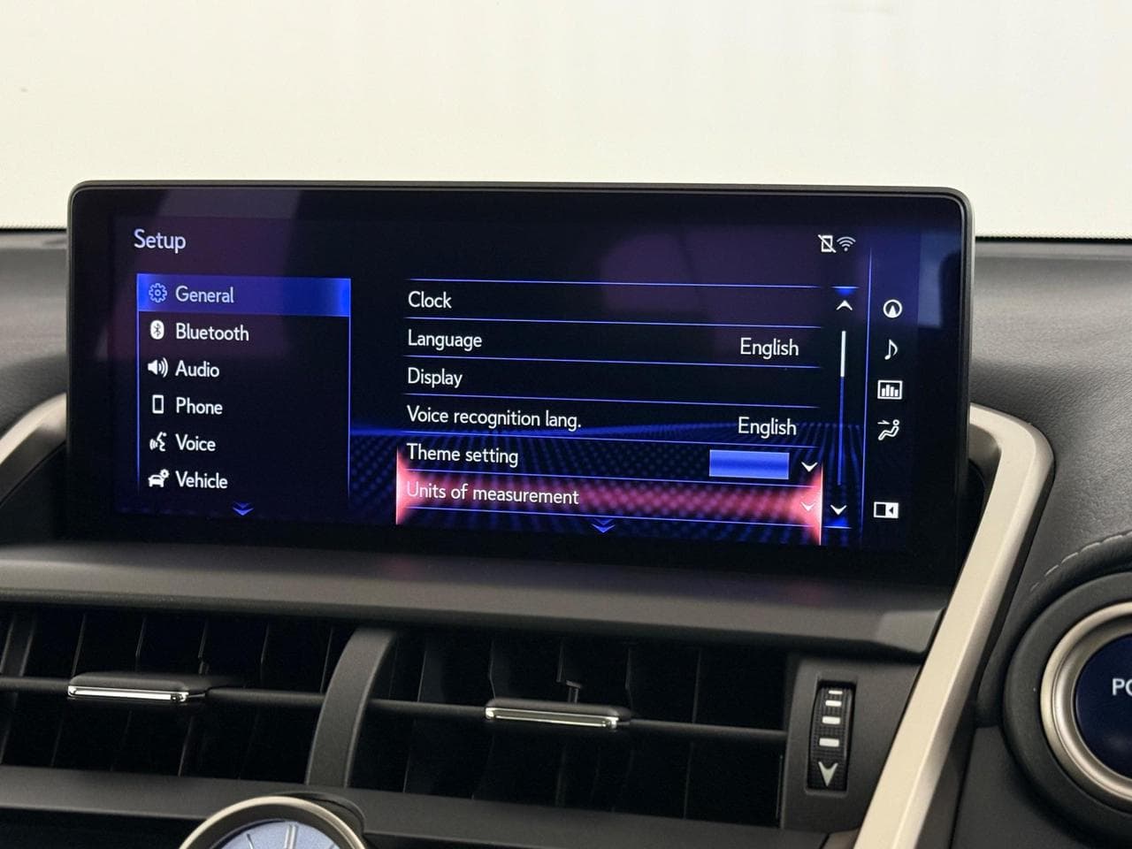 LEXUS NX thumbnail Infotainment System