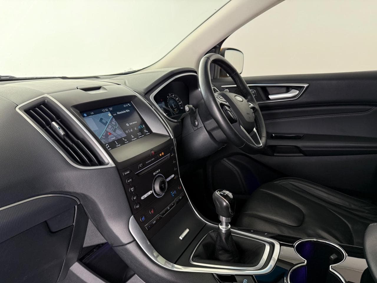 FORD Edge thumbnail Interior Front