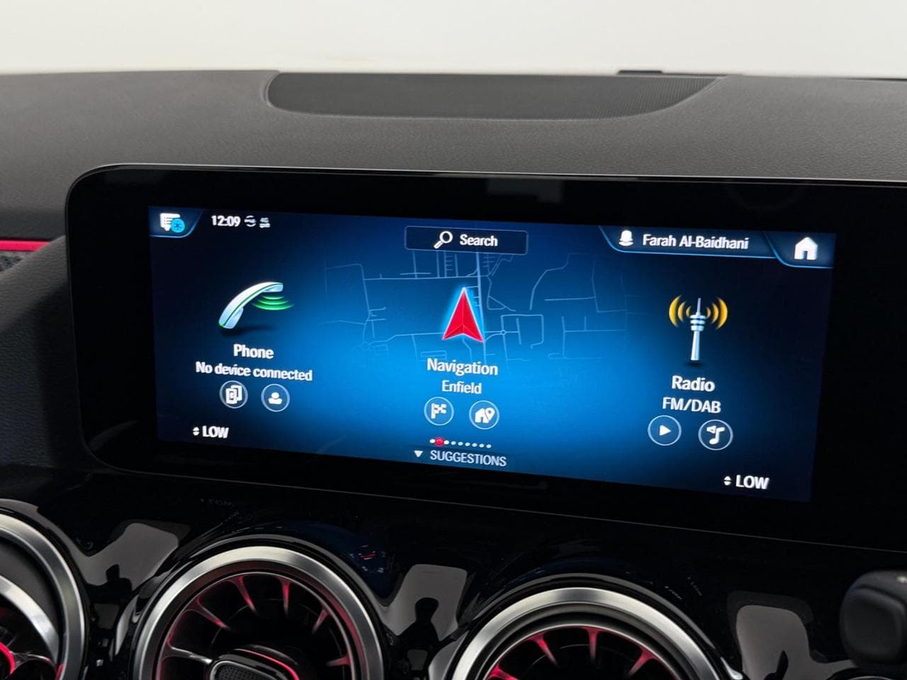 MERCEDES-BENZ GLA thumbnail Infotainment System