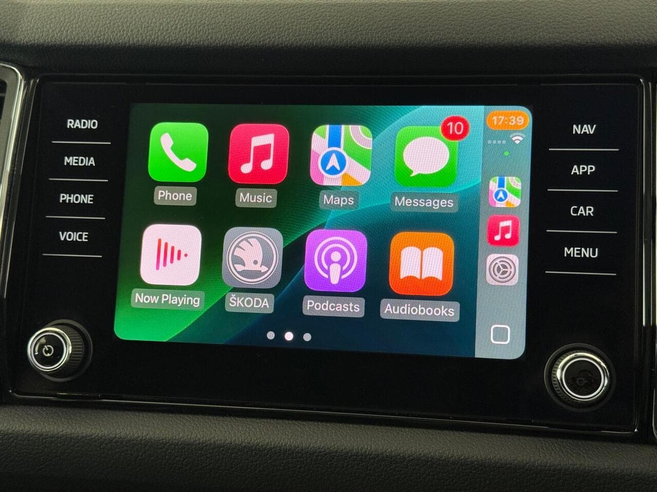 SKODA Kodiaq thumbnail Infotainment System