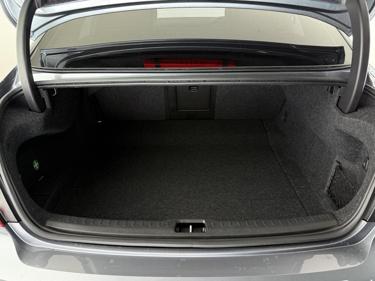VOLVO S60 thumbnail Boot