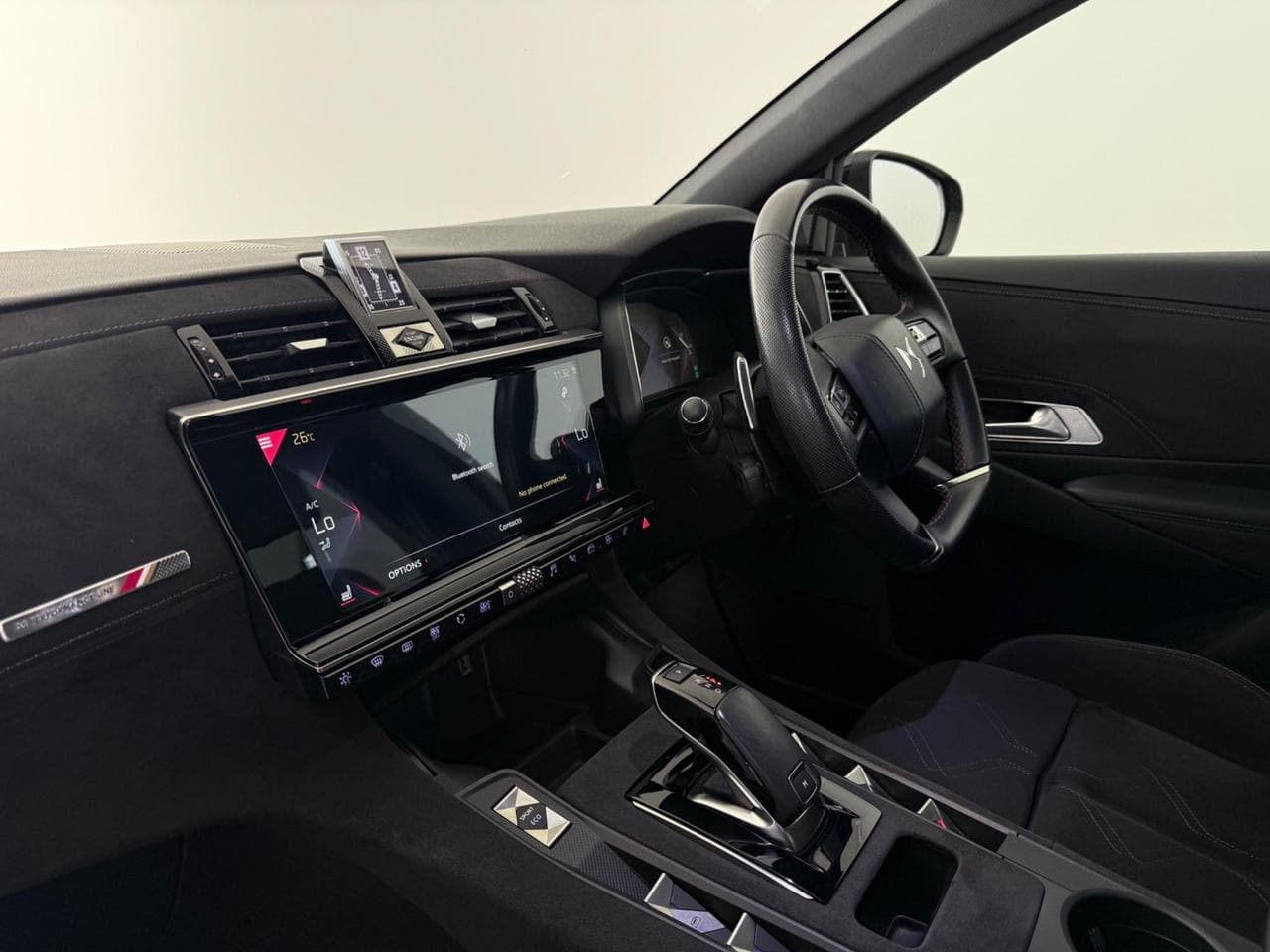DS 7 Crossback thumbnail Interior Front