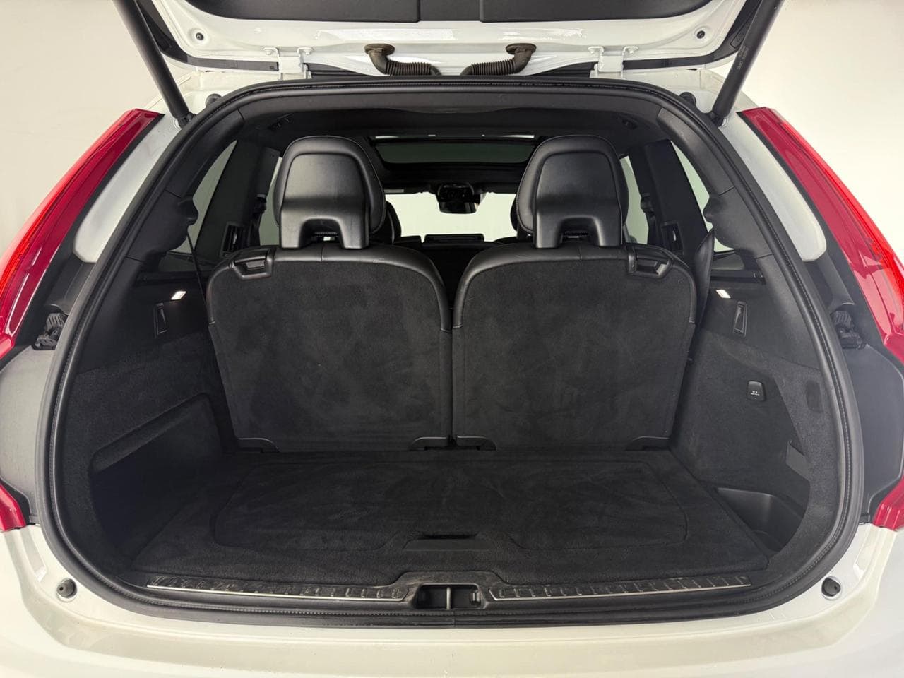 VOLVO XC90 thumbnail Boot