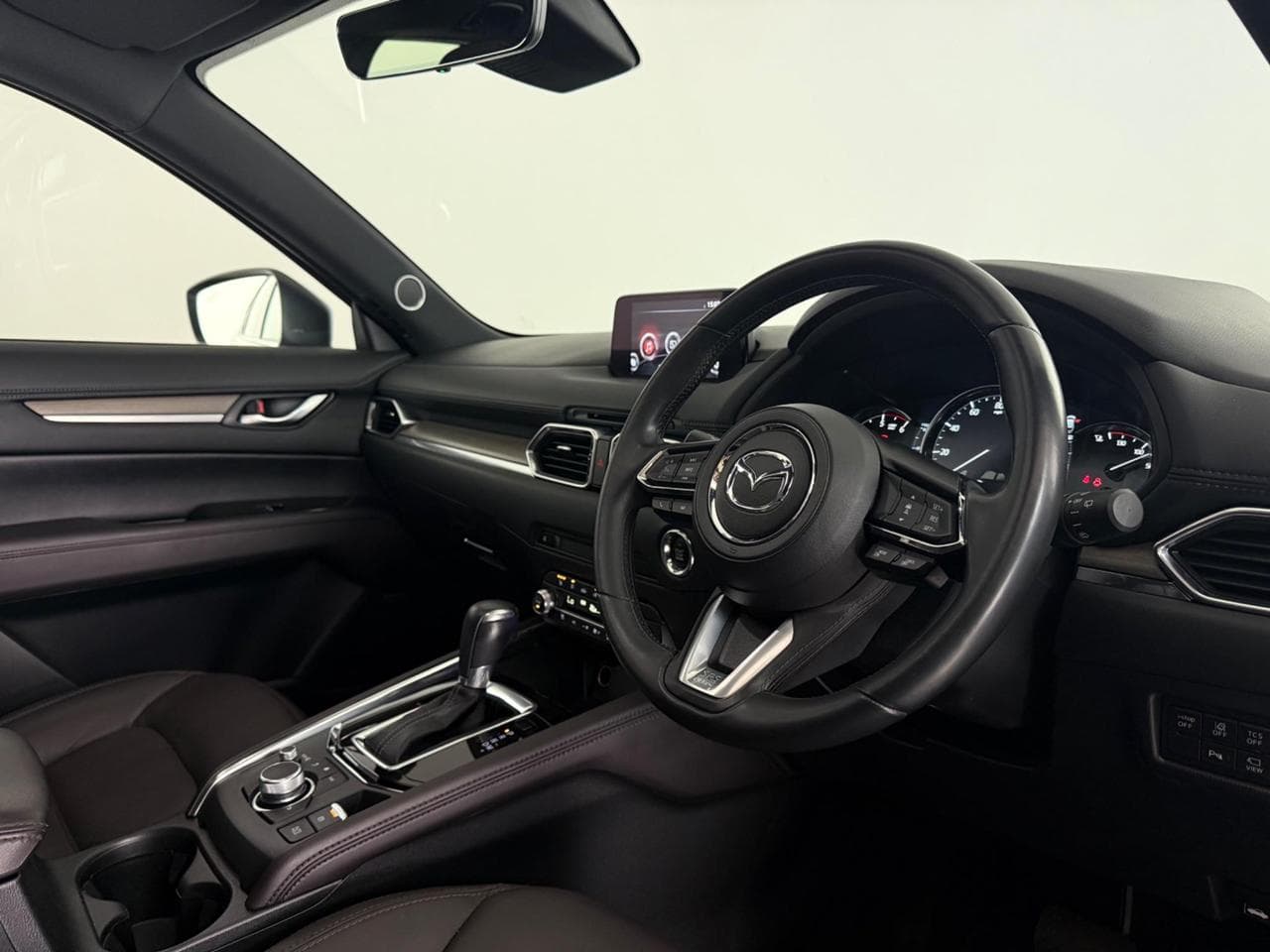MAZDA CX-5 thumbnail Interior Front