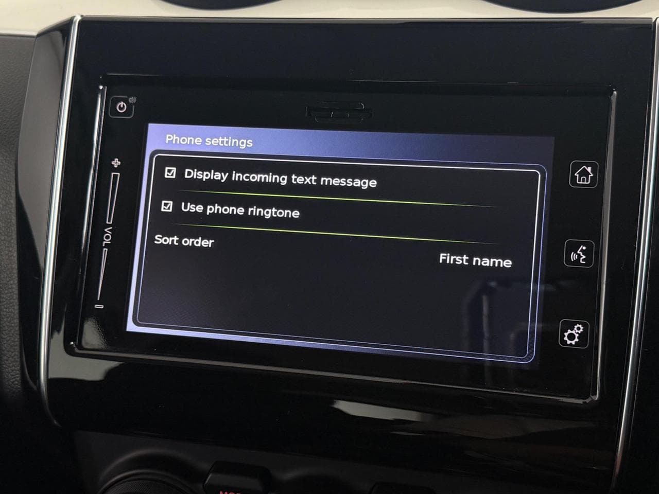 SUZUKI Swift thumbnail Infotainment System