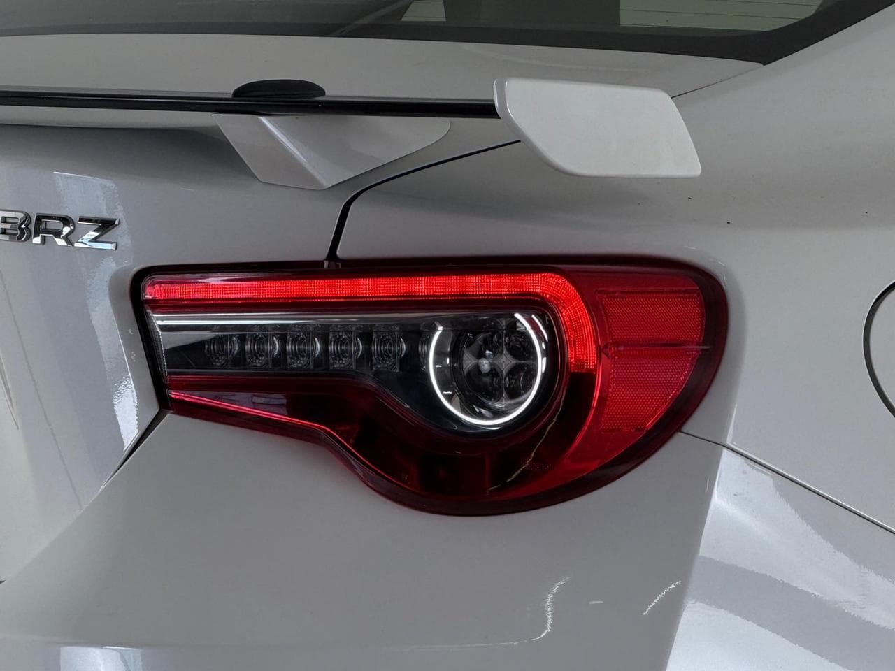 SUBARU BRZ thumbnail Lights Rear