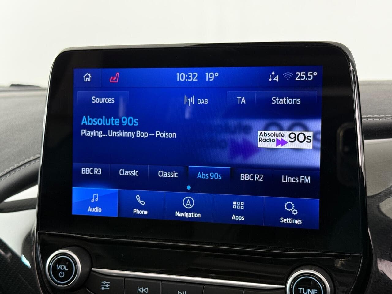FORD Fiesta thumbnail Infotainment System