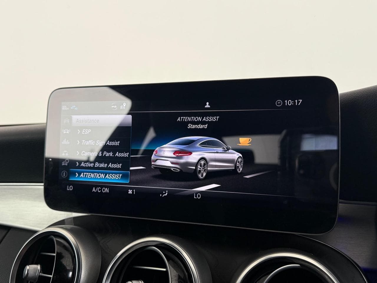 MERCEDES-BENZ C-Class thumbnail Infotainment System