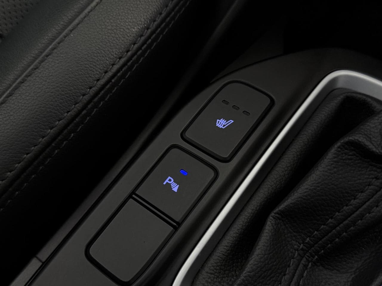 HYUNDAI Santa Fe thumbnail Misc Controls