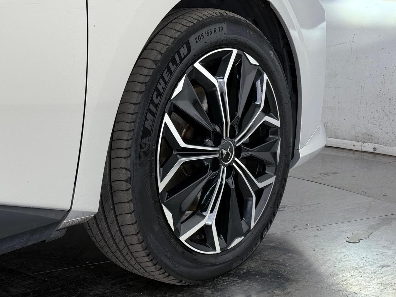 DS 4 thumbnail Wheel