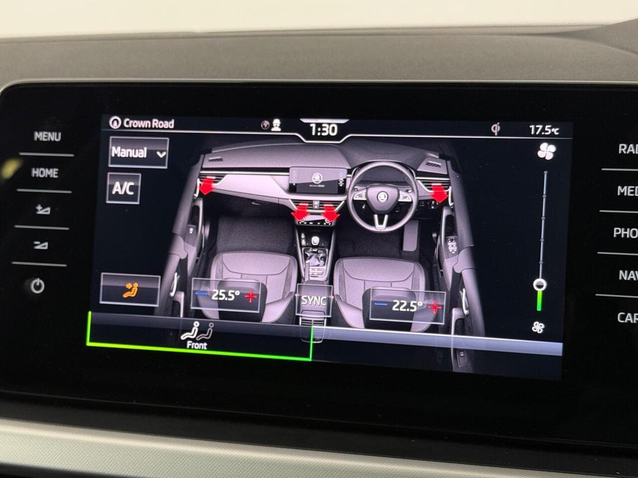 SKODA Kamiq thumbnail Infotainment System