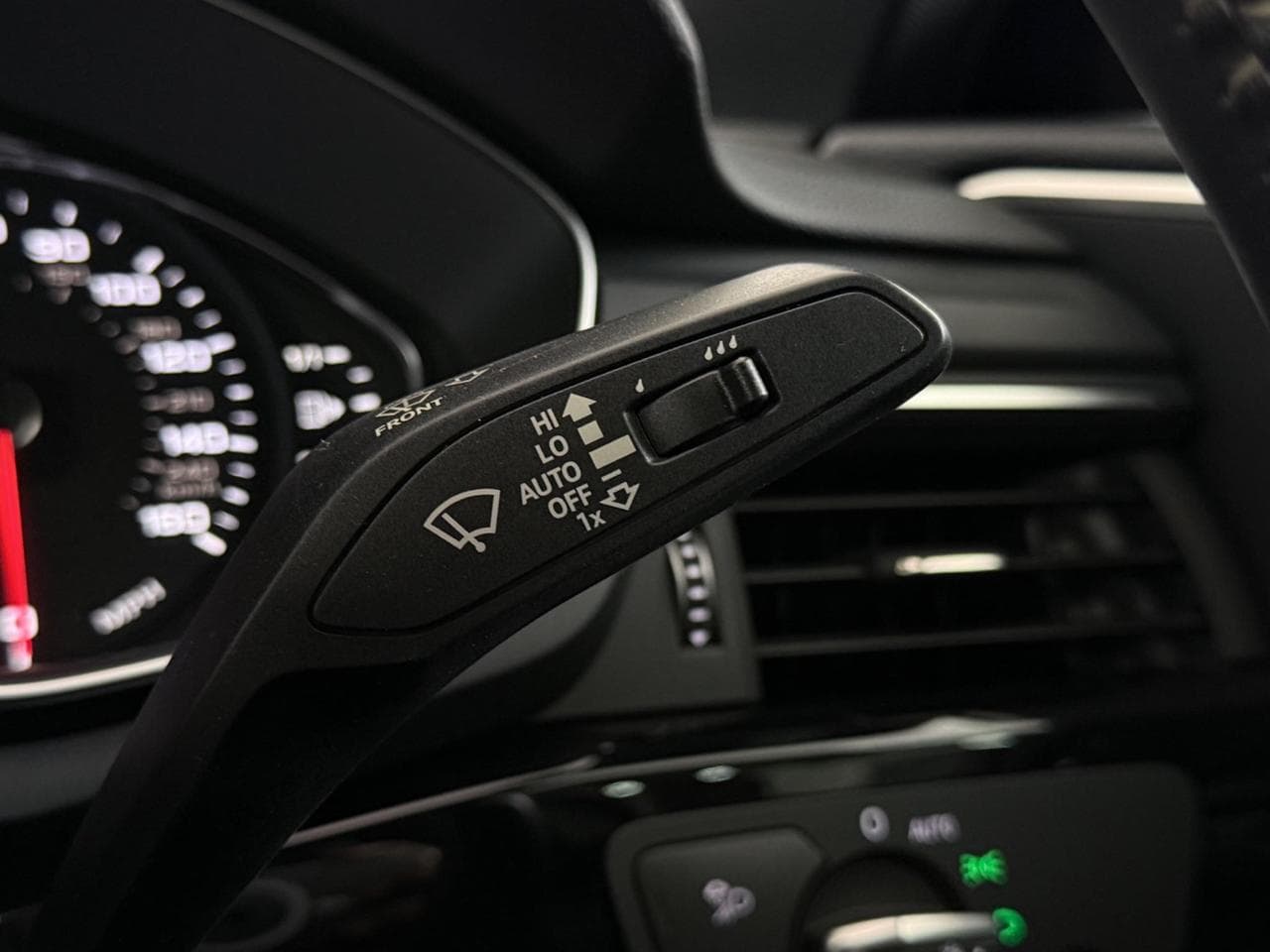 AUDI A4 thumbnail Misc Controls