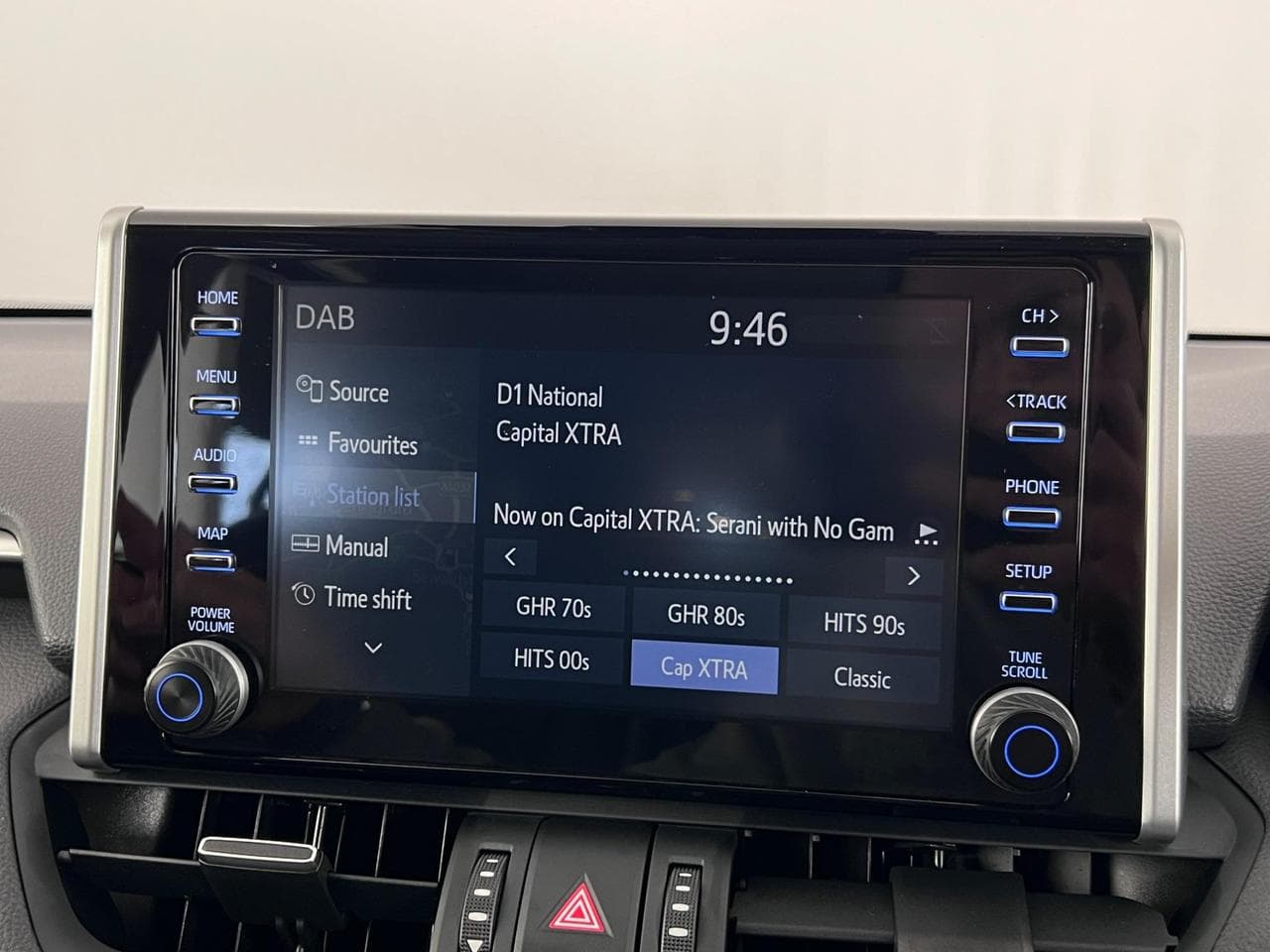 TOYOTA RAV4 thumbnail Infotainment System