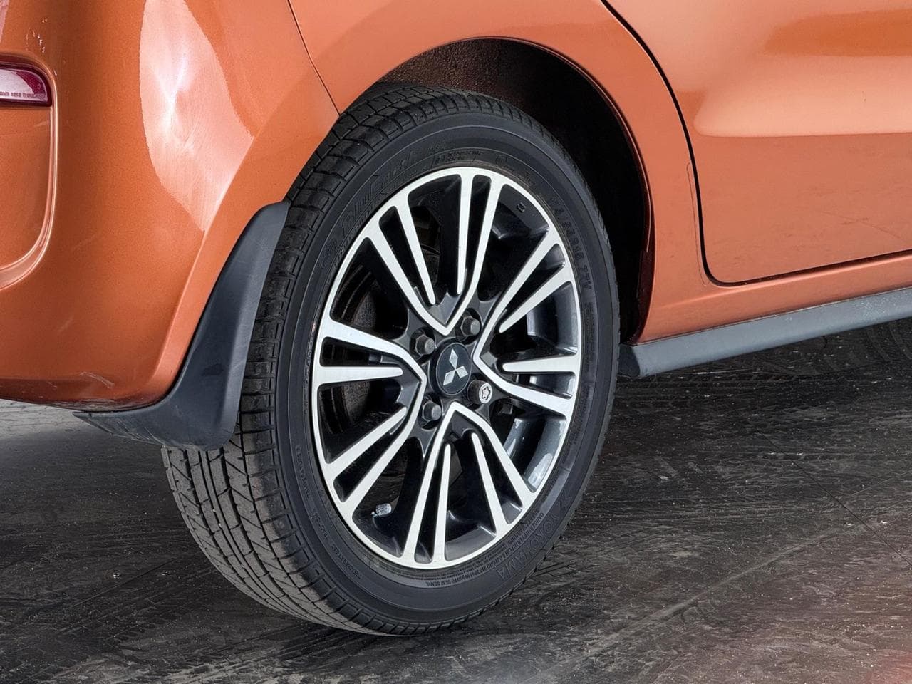 MITSUBISHI Mirage thumbnail Wheel
