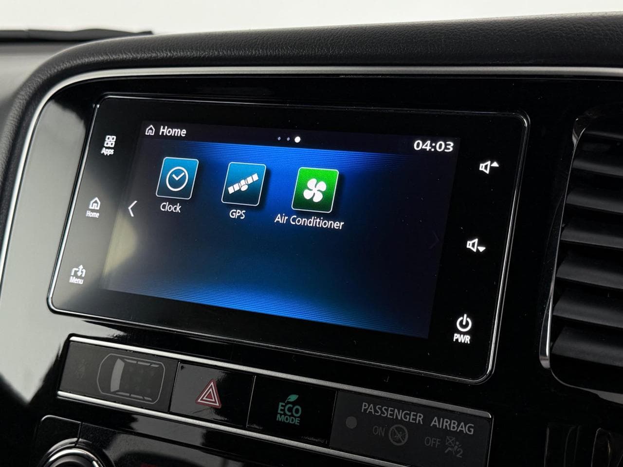 MITSUBISHI OUTLANDER thumbnail Infotainment System