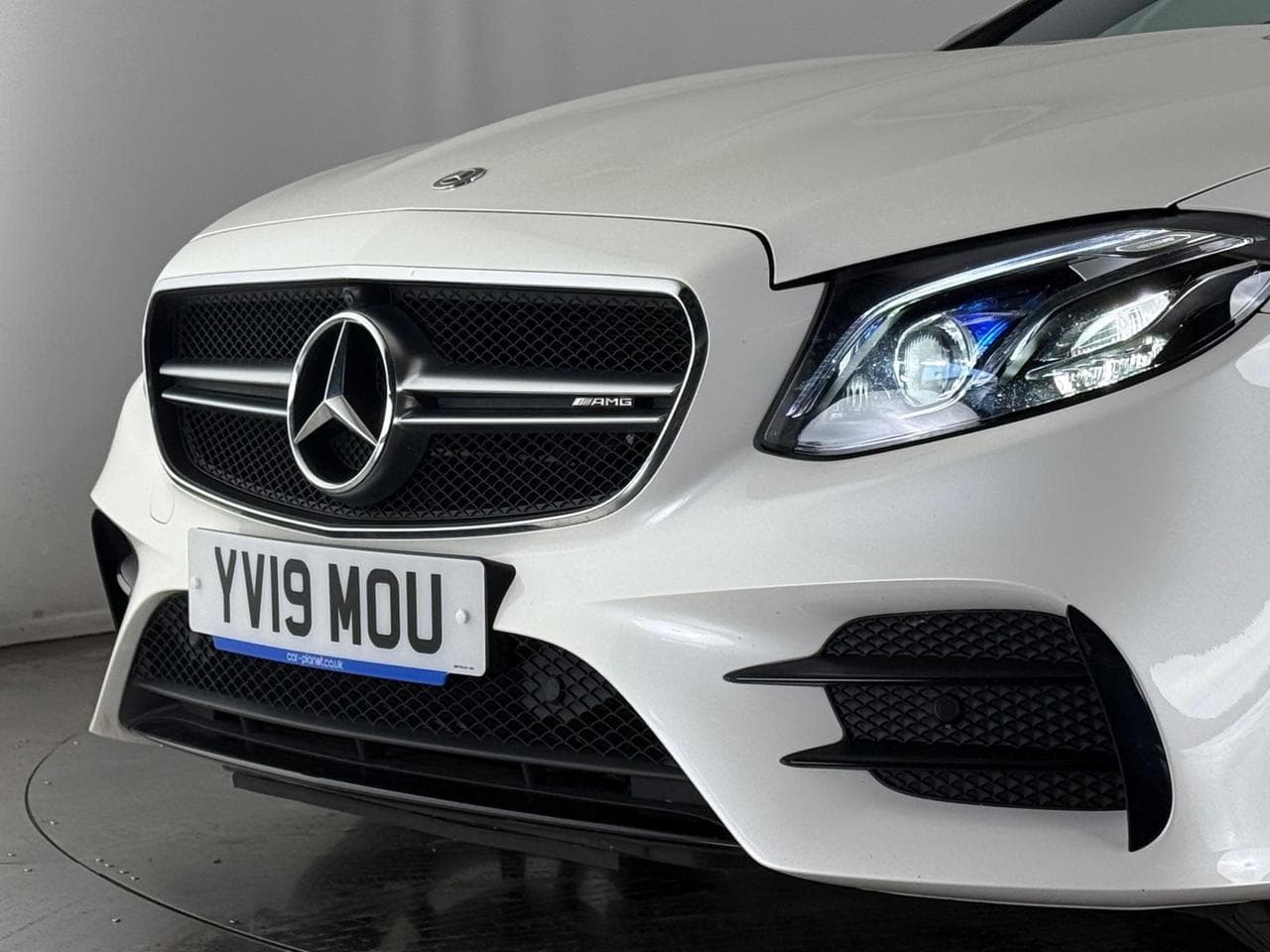 MERCEDES-BENZ E-Class thumbnail Lights Front