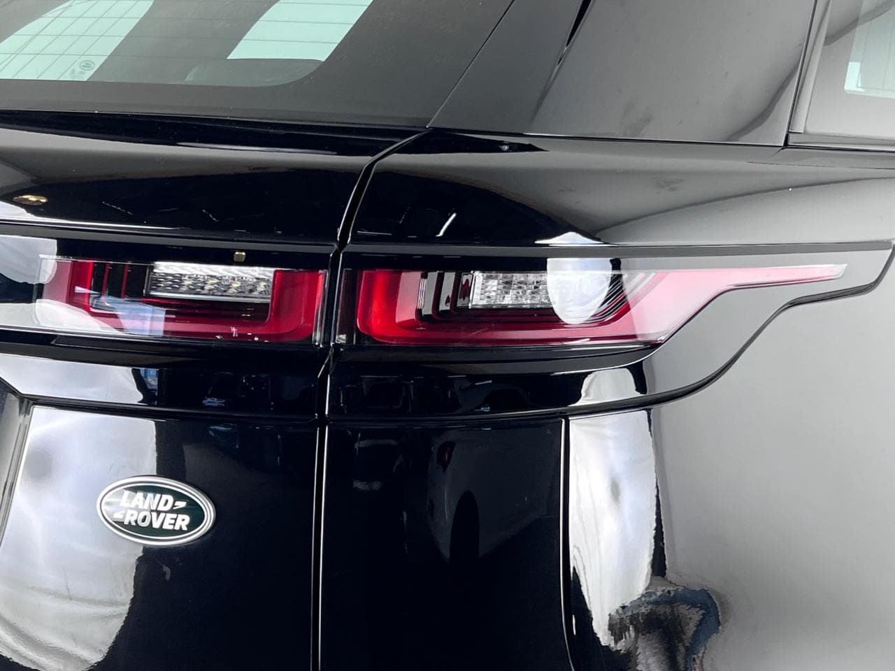 LAND ROVER Range Rover Velar thumbnail Inconclusive