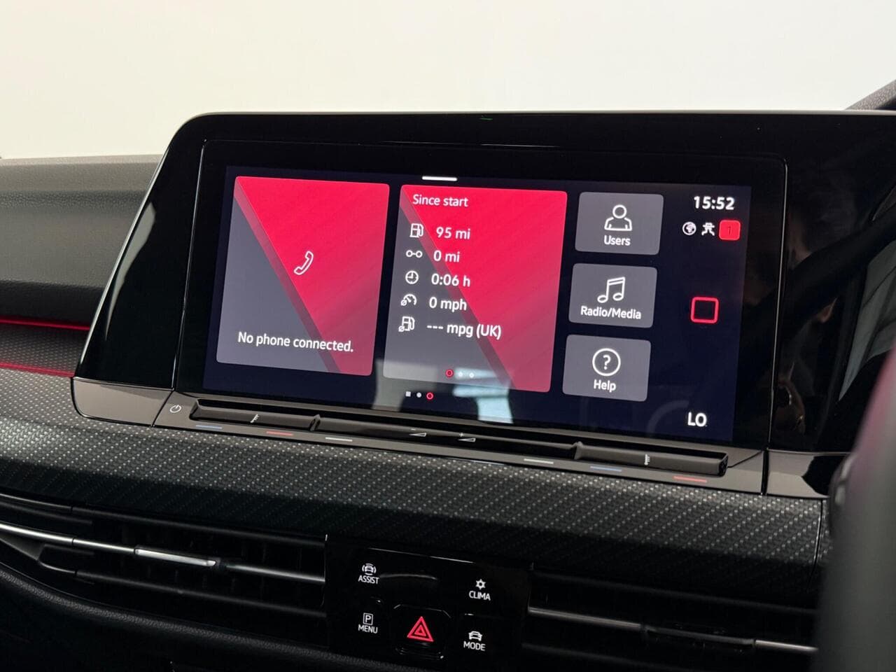 VOLKSWAGEN Golf thumbnail Infotainment System
