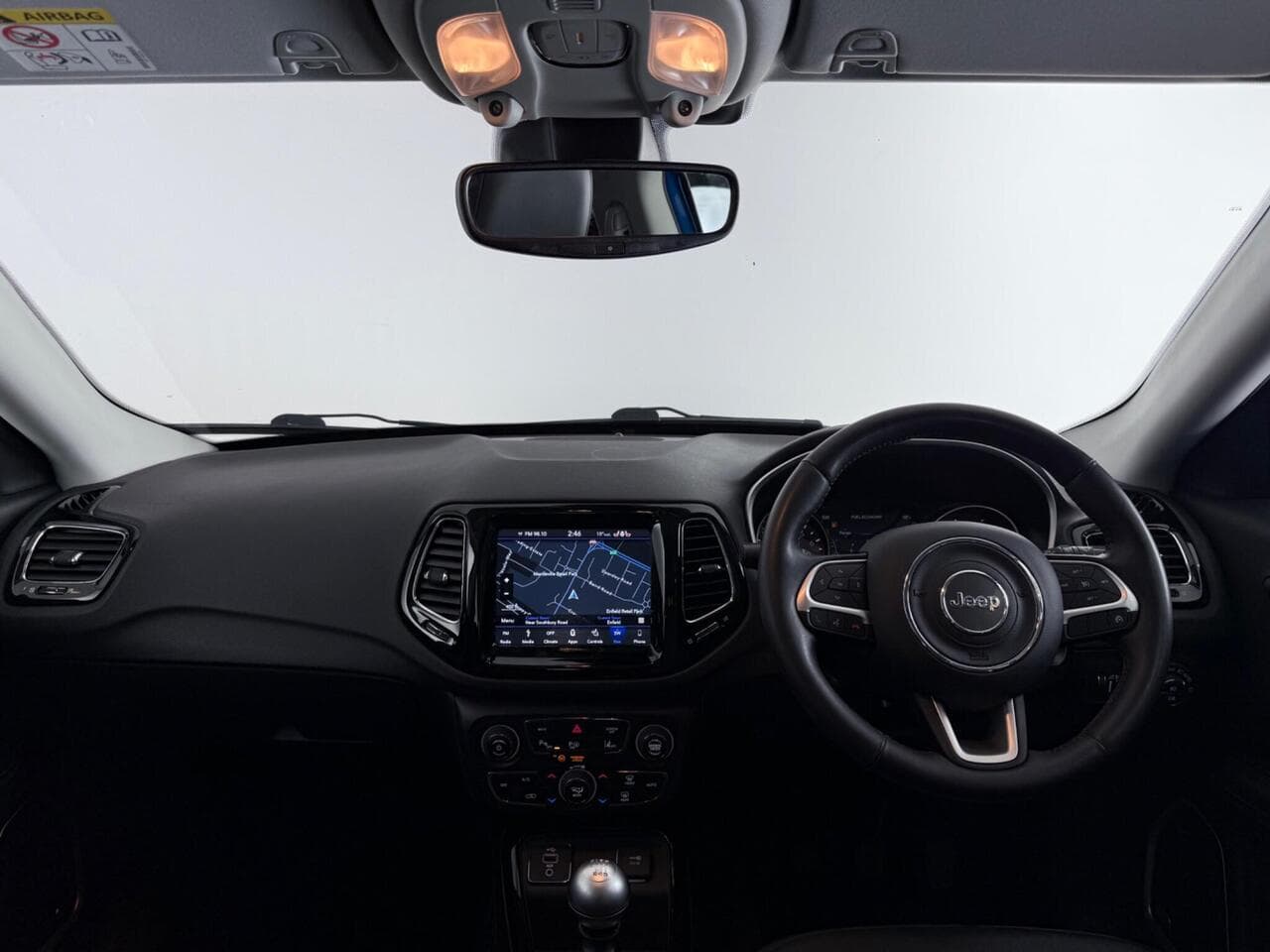 JEEP Compass thumbnail Interior Front
