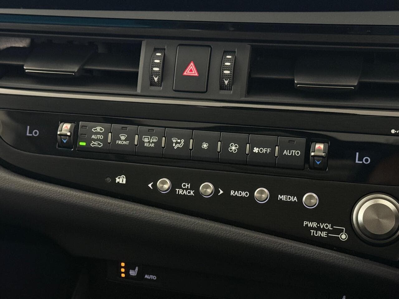 LEXUS ES thumbnail Misc Controls