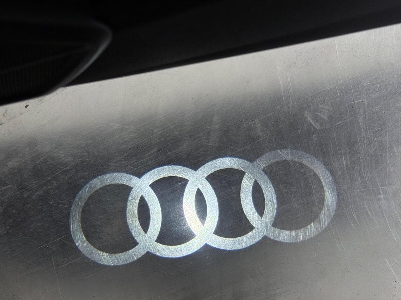 AUDI Q5 thumbnail Promotional Material