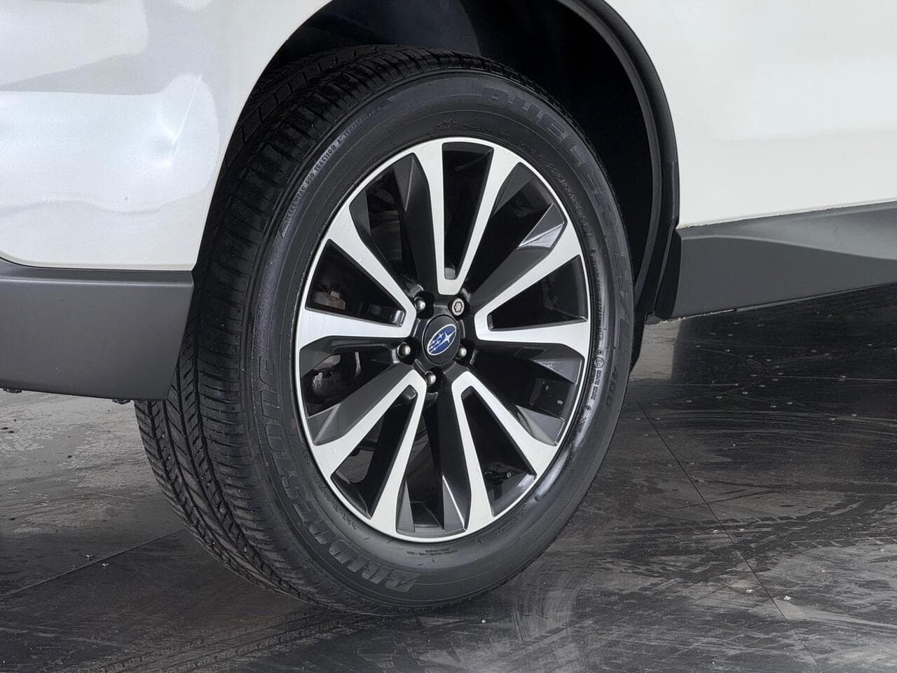 SUBARU Forester thumbnail Wheel