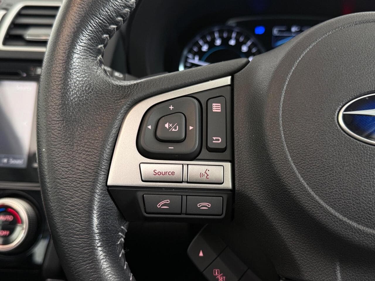 SUBARU Forester thumbnail Misc Controls