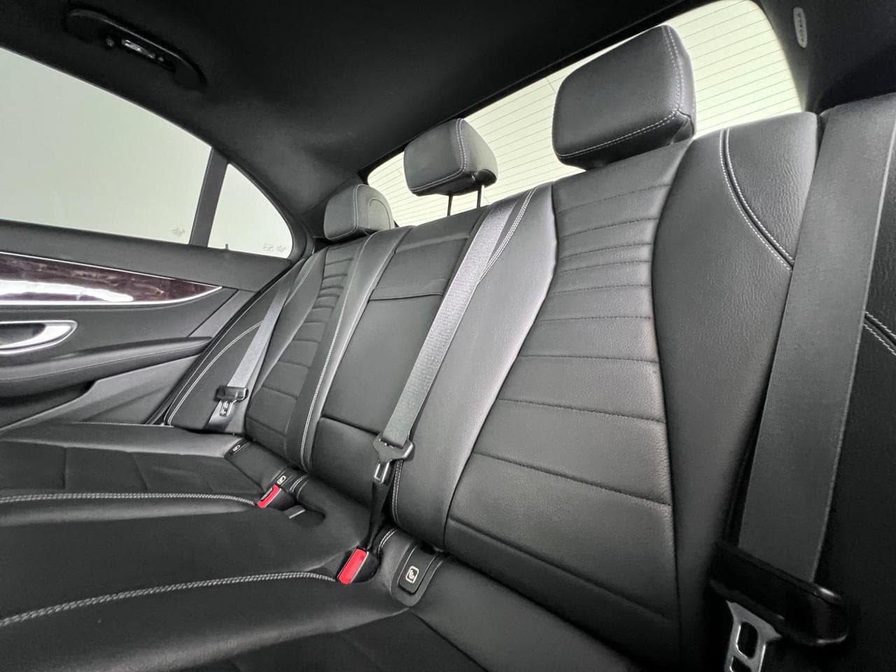 MERCEDES-BENZ E-CLASS thumbnail Seat Front Passenger