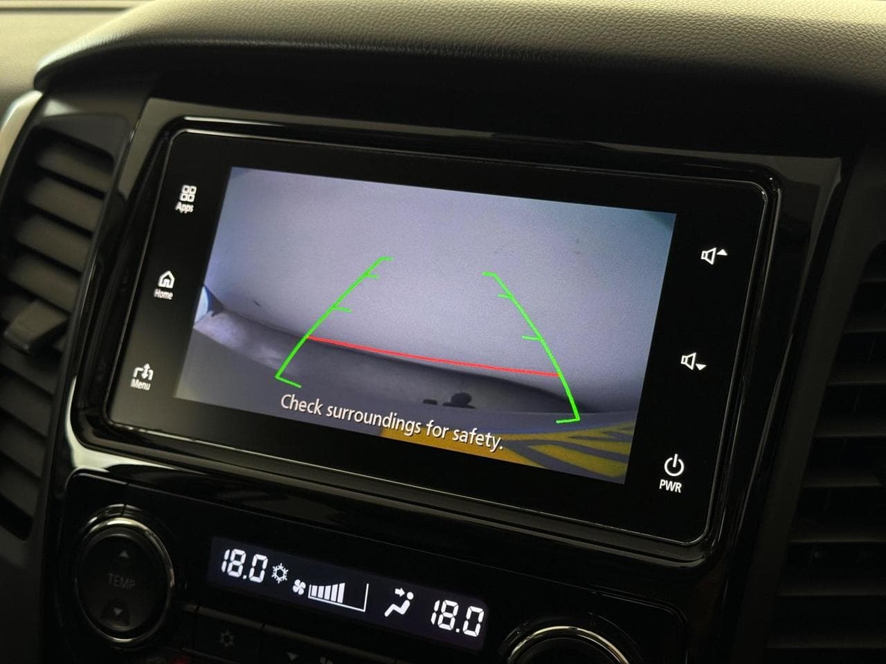 MITSUBISHI Shogun Sport thumbnail Infotainment System