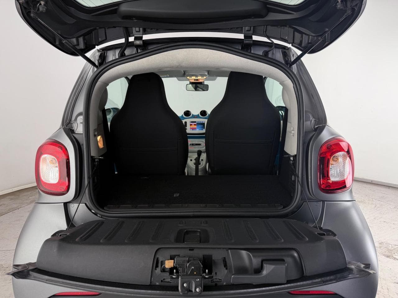 SMART fortwo thumbnail Boot