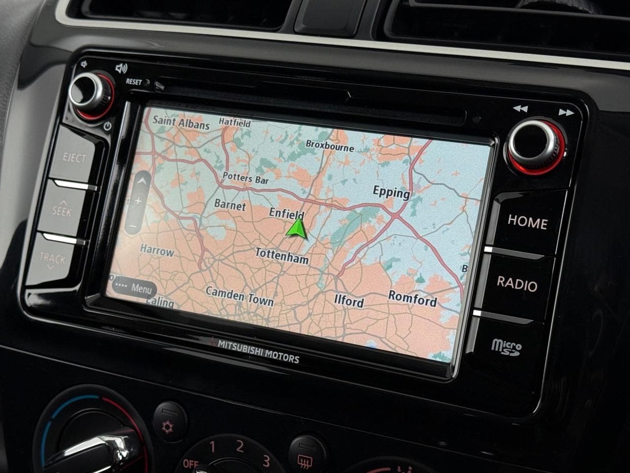 MITSUBISHI Mirage thumbnail Infotainment System