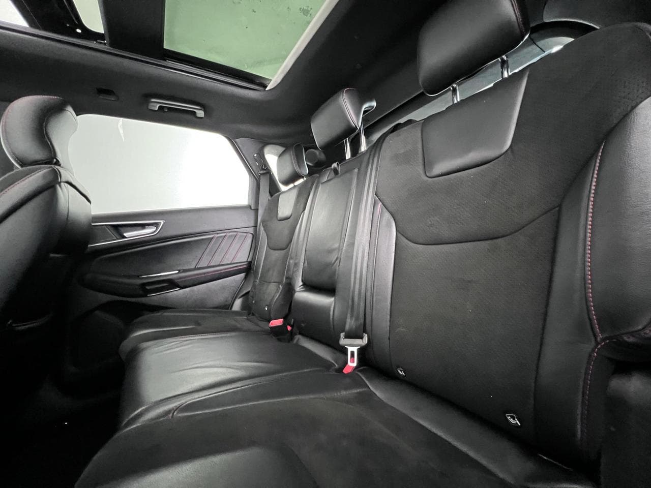 FORD EDGE thumbnail Seats Rear