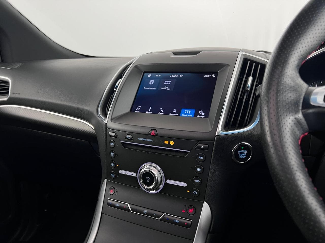 FORD EDGE thumbnail Infotainment System